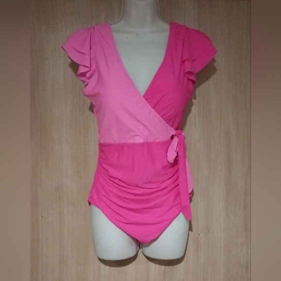 NWT Two pink tone one piece swimsuit - Picture 4 of 10